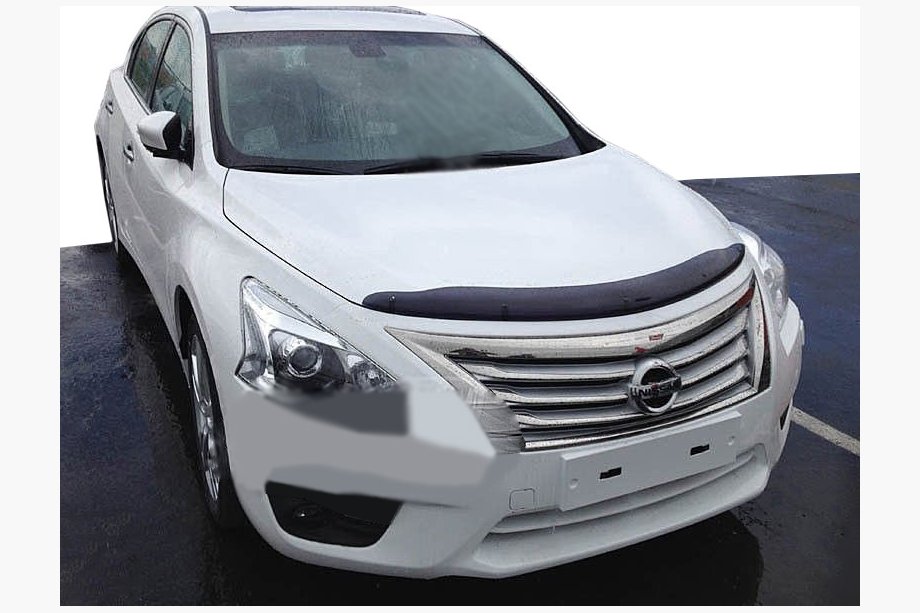 Nissan Teana 2014– Deflektor kapoty 2013+ (SIM) Image