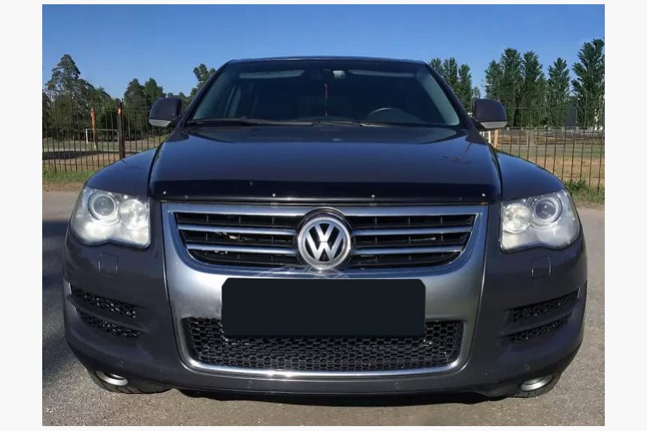 Volkswagen Touareg 2002–2010 Deflektor kapoty (SIM) Image