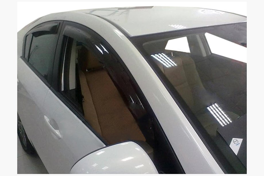 Mazda 3 2009–2013 Ofuky oken SD (4 ks, SIM) Image