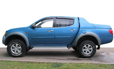 Mitsubishi L200 2006–2015 Deflektory oken (4 ks, SIM) fotografie 1