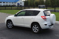 Toyota Rav 4 2006–2013 Ofuky oken (4 ks, SIM) fotografie 1