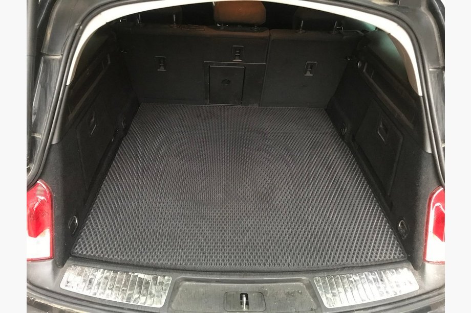 Opel Insignia 2008–2017 Vanička do kufru (EVA, polyuretan, černá) SW Image