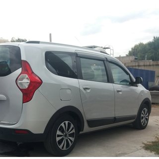 Lemy blatníků (4 ks, černé) Dacia Lodgy 2012–2022 fotografie 1