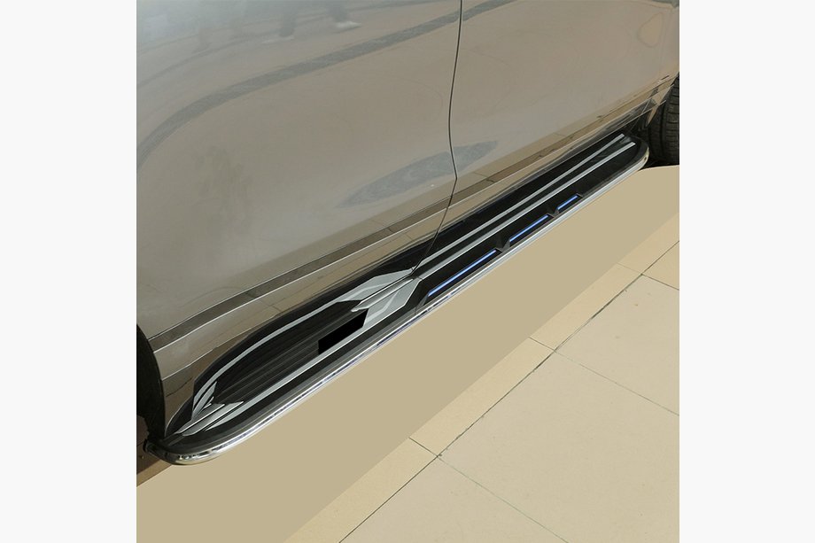 Range Rover Velar 2017– Boční nášlapy OEM V2 (2 ks) Image