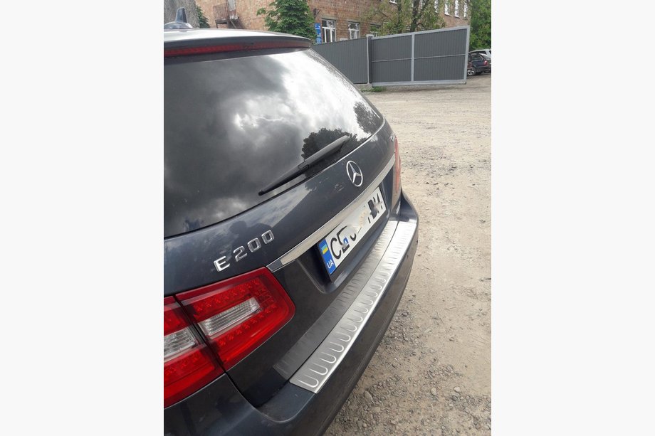Mercedes E-Class W212 2009–2016 Kryt zadního nárazníku OmsaLine (2009-2013, SW, nerez) Image