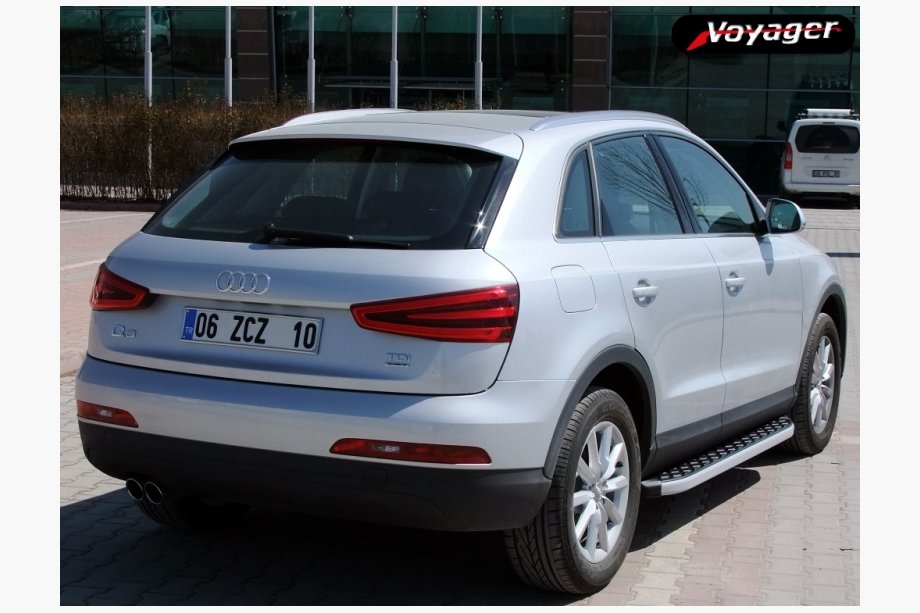 Audi Q3 2011–2019 Boční prahy BlackLine (2 ks, hliník) Image
