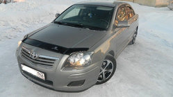 Toyota Avensis 2003–2009 Deflektor kapoty (VIP) fotografie 1