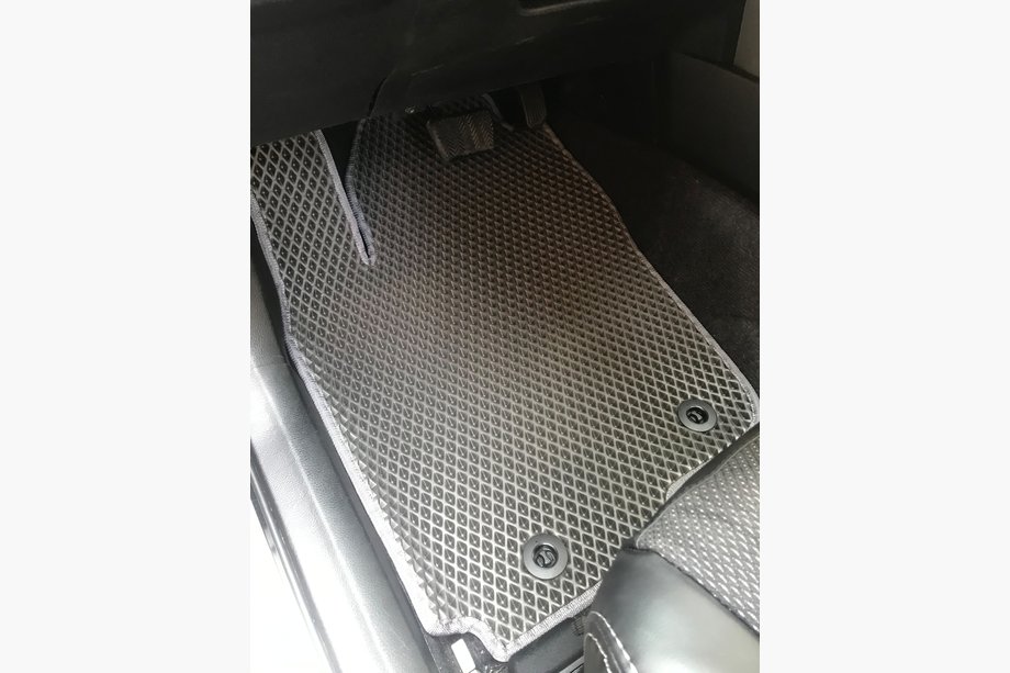 Toyota Rav 4 2013–2018 EVA autokoberce (černé) Image