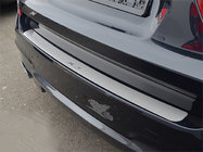 BMW X3 E83 2003–2010 Nerezová lišta na zadní nárazník Натанико (2006-2010) fotografie 1