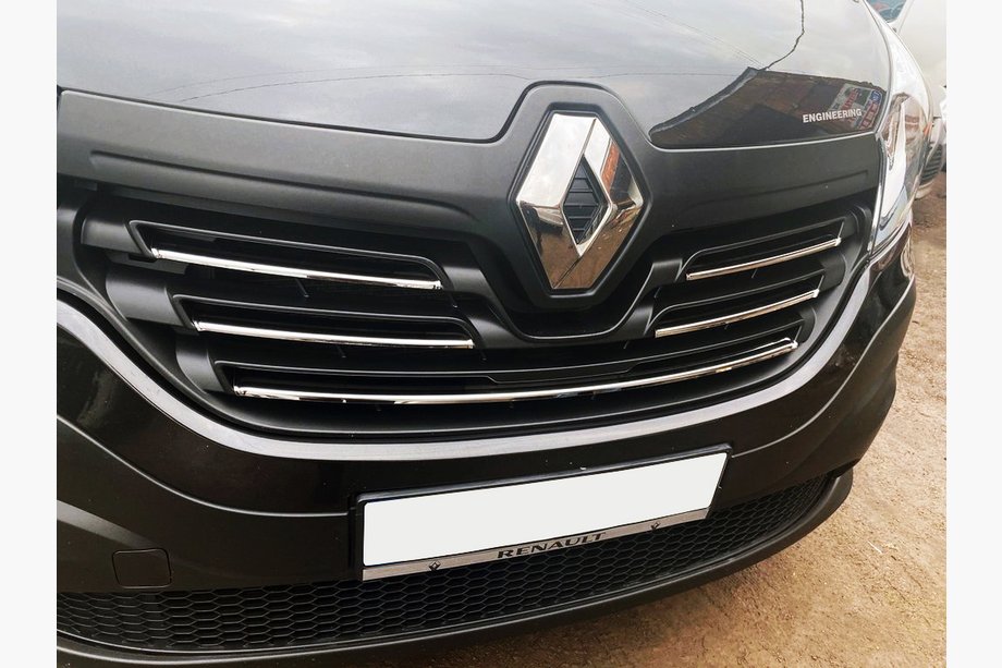 Renault Trafic 2015– Nerezové lišty na masku chladiče 2015-2019 (5 ks) OmsaLine – italská nerezová ocel Image