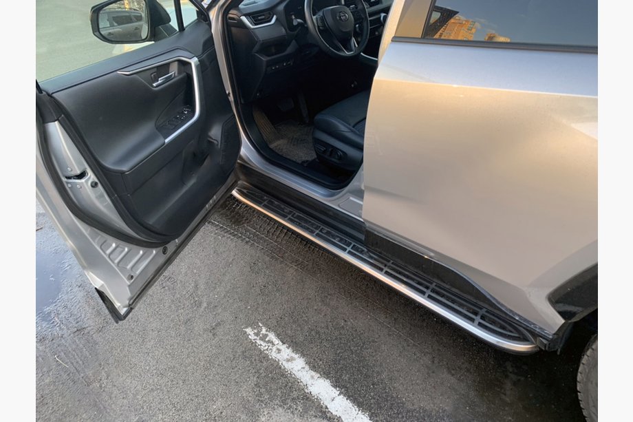 Toyota Rav 4 2019–2025 Boční nášlapy OEM V1A (2 ks, hliník) Image