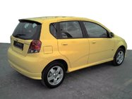 Chevrolet Aveo T200 2002–2008 Boční prahy (k lakování) fotografie 1