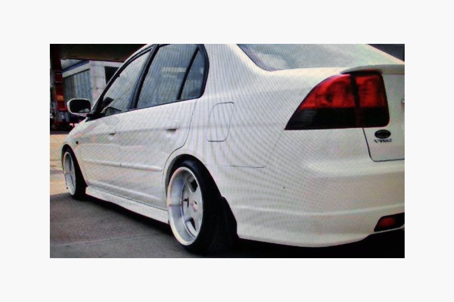 Honda Civic Sedan VII 2001–2006 Boční prahy (k lakování) Image