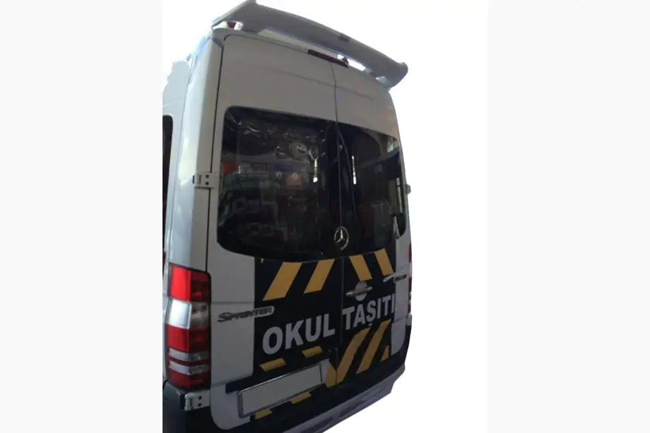 Volkswagen Crafter 2006–2016 Spoiler Evolution (k lakování) Fotografie 1