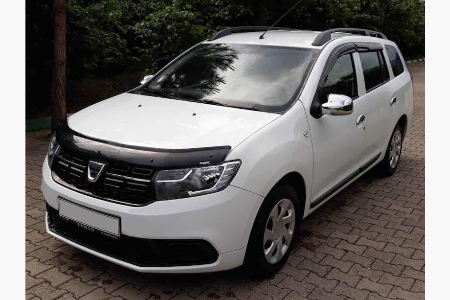 Dacia Sandero 2013–2020 Deflektor kapoty (EuroCap) Fotografie 1