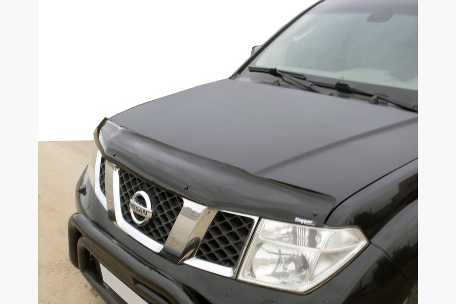 Nissan Navara 2006–2015 Deflektor kapoty (EuroCap) Image