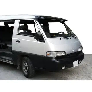 Sluneční kšilt na čelní sklo (černý lesk, 5 mm) Hyundai H100 fotografie 1