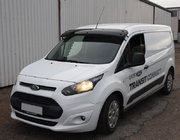 Ford Connect 2014–2021 Sluneční kšilt na čelní sklo (černý lesk, 5 mm) fotografie 1