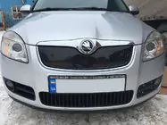 Skoda Fabia 2007–2014 Zimní kryt přední masky (2007-2010, horní) fotografie 1