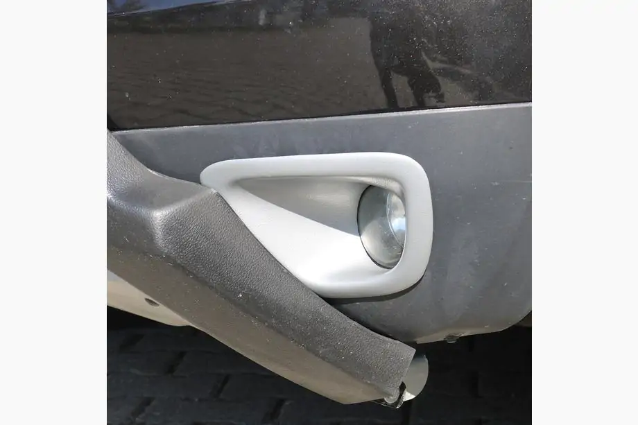 Renault Duster 2008–2017 Kryty mlhovek 2008-2013 (2 ks, ABS) Fotografie 1