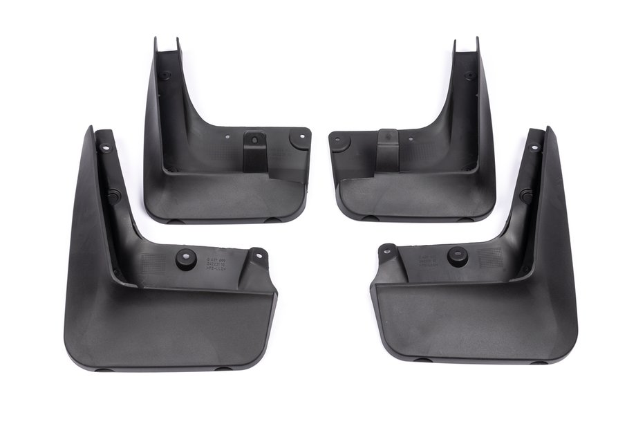 BMW řada 5 E60/E61 2003–2010 Prémiové zástěrky E60/61 (4 ks) Image