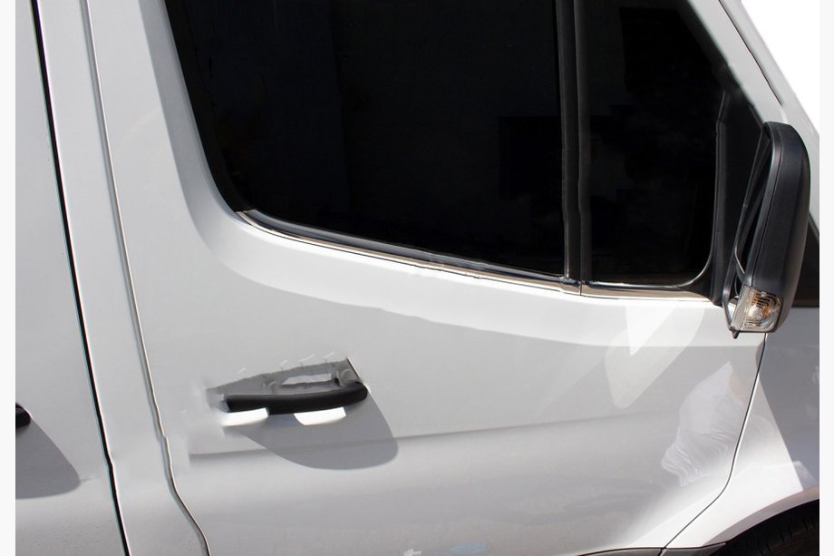 Mercedes Sprinter W907/W910 2018– Chromové okenní lišty (4 ks) Image