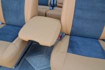 Toyota Land Cruiser 100 1998–2007 Autopotahy (eko kůže / Alcantara, Elite) fotografie 7
