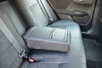 Honda Accord IX 2013–2017 Autopotahy Alcantara / koženka fotografie 5