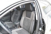 Toyota Corolla 2013–2019 Autopotahy Elite (koženka + imitace Alcantary) fotografie 1