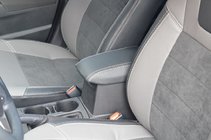 Toyota Corolla 2013–2019 Autopotahy Elite (koženka + imitace Alcantary) fotografie 2