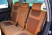 Volkswagen Touareg 2010–2018 Autopotahy (alternativa alcantary a kůže, Elite) fotografie 8