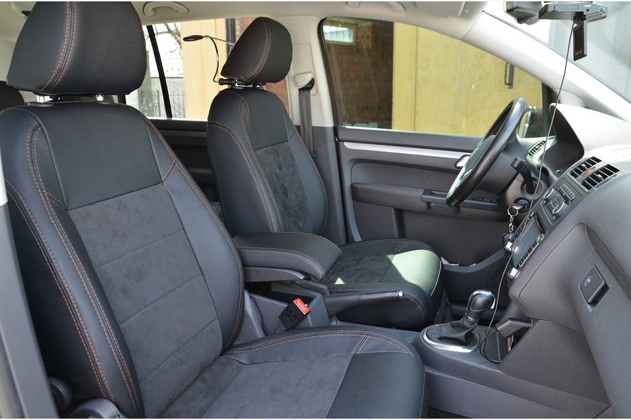 Volkswagen Touran 2003–2010 Autopotahy SoyuzAuto Leather-style Image