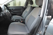 Audi A4 B7 2004–2008 Autopotahy (eko kůže↗látka) fotografie 8