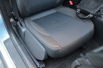 Audi A4 B6 2000–2004 NOVINKA!!! Originální potahy na sedadla z ekokůže SoyuzAuto Premium fotografie 5