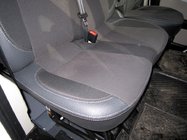 Renault Trafic 2015– Autopotahy (textil + koženka, Premium) Přední (2+1) fotografie 3