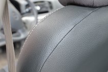 Hyundai Accent 2006–2010 Autopotahy z ekokůže Premium fotografie 3