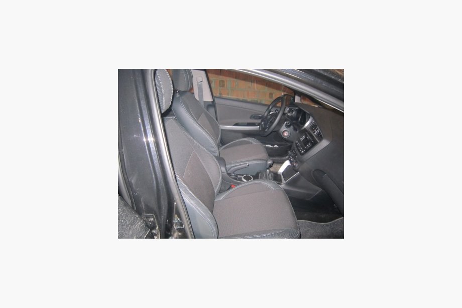 Kia Ceed 2012–2018 Autopotahy (eko kůže↗látka, Premium) Image