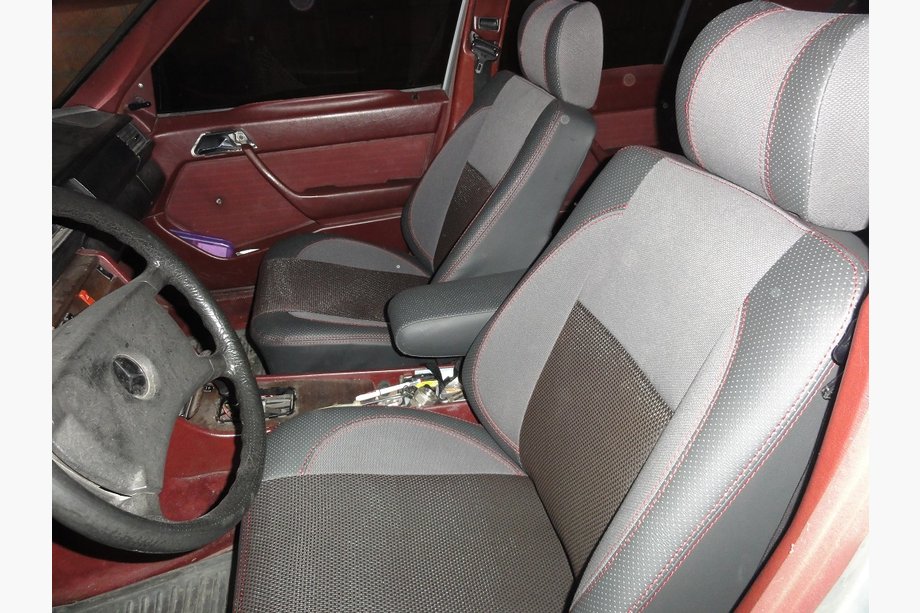 Mercedes E-Class W124 1984–1997 Autopotahy (eko kůže↗látka, Premium) Image