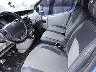 Opel Vivaro 2001–2015 Přední 2+1 a zadní sedadla fotografie 1