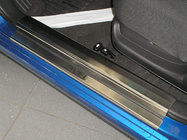 Chevrolet Aveo T250 2005–2011 Nerezové kryty prahů Nataniko 4 ks, Standard – páska Lohmann, 0,5 mm fotografie 1
