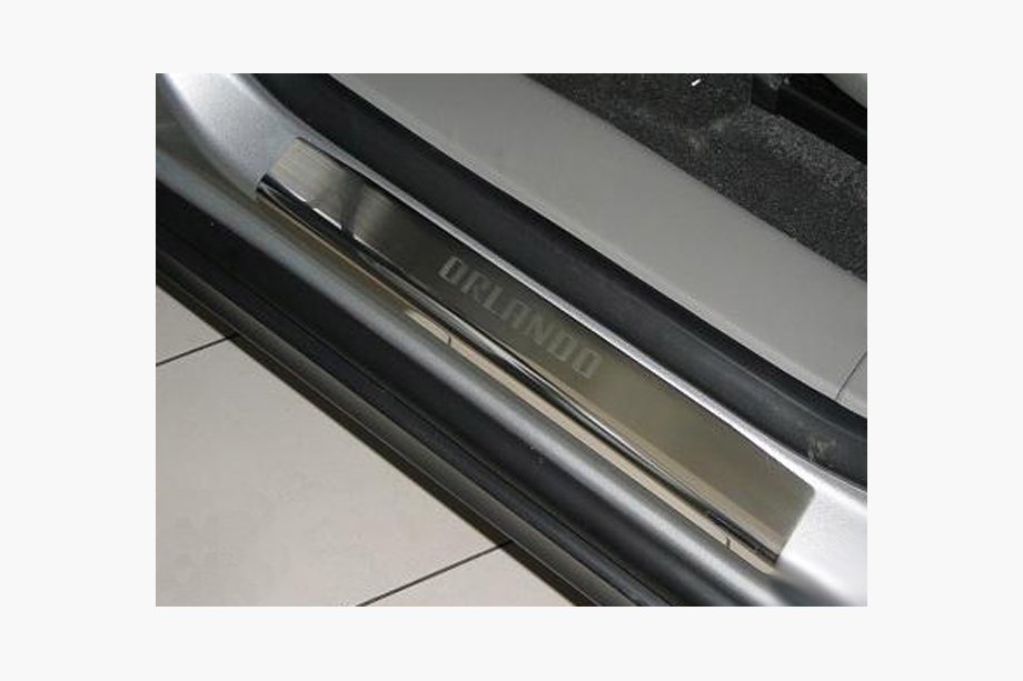 Chevrolet Orlando 2010–2018 Nerezové kryty prahů Nataniko (4 ks) Image