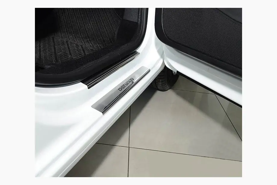 Citroen Berlingo 2008–2018 Nerezové kryty prahů Nataniko Image