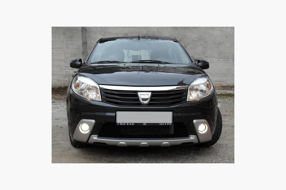Dacia Sandero 2007–2013 Nástavce na přední nárazník (3 ks, k lakování) Image