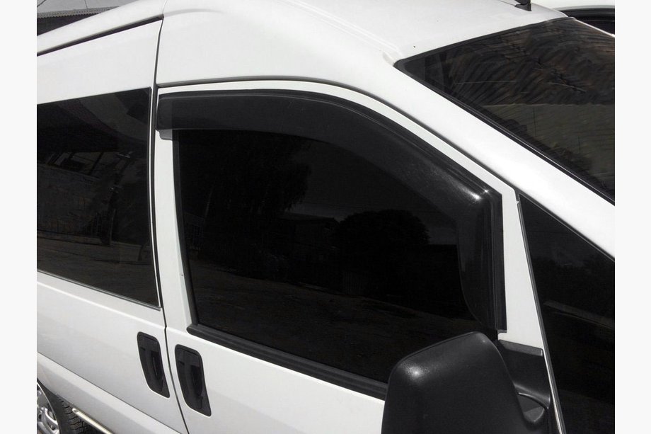 Fiat Scudo 1996–2007 Okenní deflektory (2 ks, UA) Image