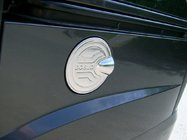 Fiat Doblo I 2001–2005 Nerezový kryt dvířek palivové nádrže Carmos - turecká ocel fotografie 1