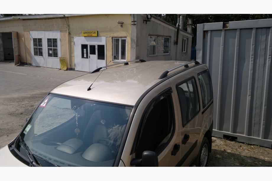 Fiat Doblo I 2001–2005 Chromované střešní ližiny Kovové nožky Fotografie 10