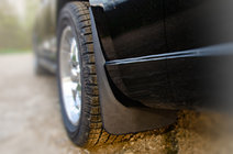 Toyota Land Cruiser 200 2007–2021 Originální zástěrky Premium 2015+ (4 ks) fotografie 2