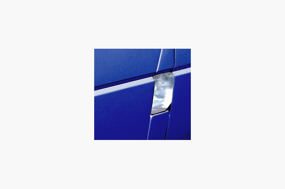 Volkswagen T4 Caravelle/Multivan 1990–2003 Chromový kryt víčka nádrže (Omsa) Fotografie 1