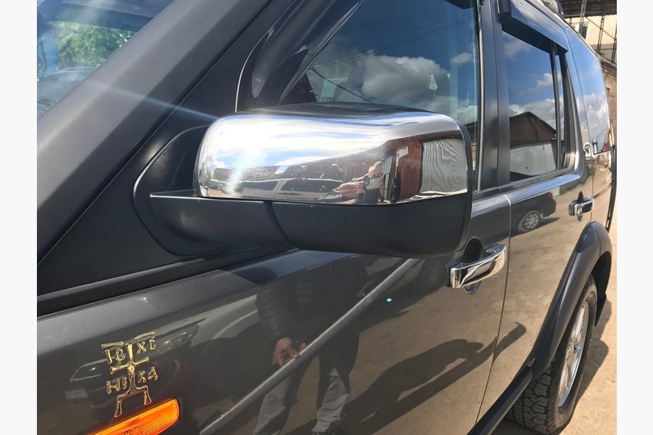 Land Rover Discovery III 2004–2009 Nerezové kryty zrcátek (2 ks) Fotografie 3