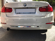 BMW řada 3 F30/F31 2012–2019 Nerezová lišta zadního nárazníku fotografie 1